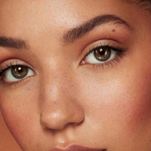 Top 10 Cosmetics That Should Be In Your Collection